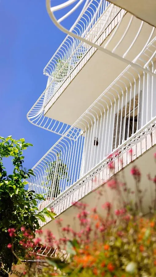 Casa Giafari Aparthotel Taormina Italy